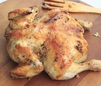 grilled-chicken-on-brown-wooden-tray